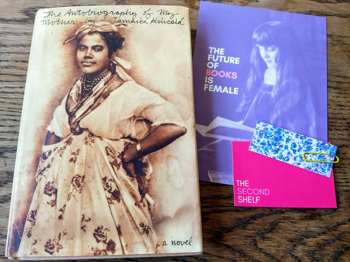 Yday I received a truly special parcel 💌: A beautiful surprise 1st edition from <a href="/secondshelfbks/">thesecondshelf.bsky.social</a> 😍

#TheSecondShelf is such an important project: an online bookshop/quarterly publication devoted to rare books by women. Read more &amp; support them here: kickstarter.com/projects/write…