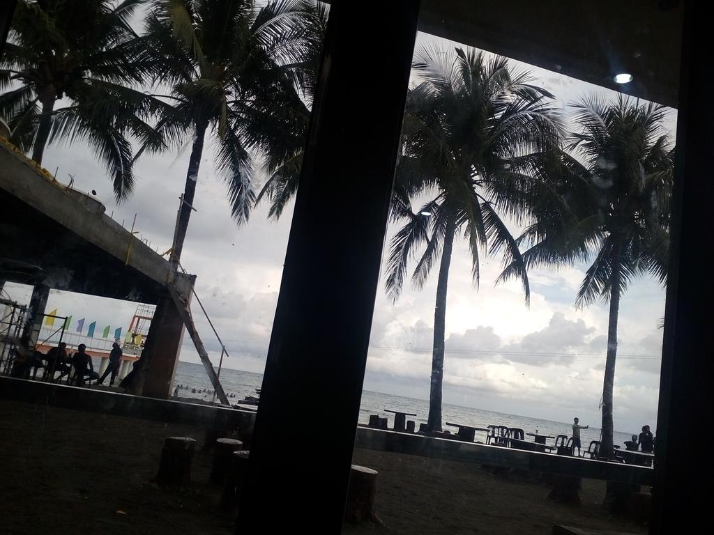 joshuabantic's tweet photo. After how many yearssssssss https://t.co/o5V1JVuR9b