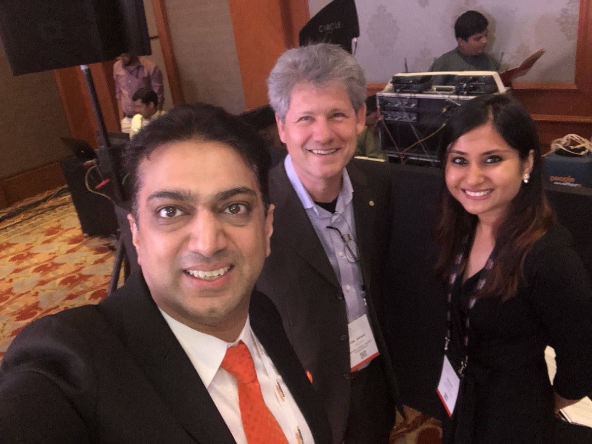 gautamganglani's tweet photo. Always a pleasure to catch up with the positively energetic Megha who is the MC & Anchor for #TALeague 2018 in Mumbai with our keynote speaker, Dr.Denis Cauvier organised by People Matters. #hr #leadership #speakers #rightselection #talent https://t.co/9g0WBVvEek