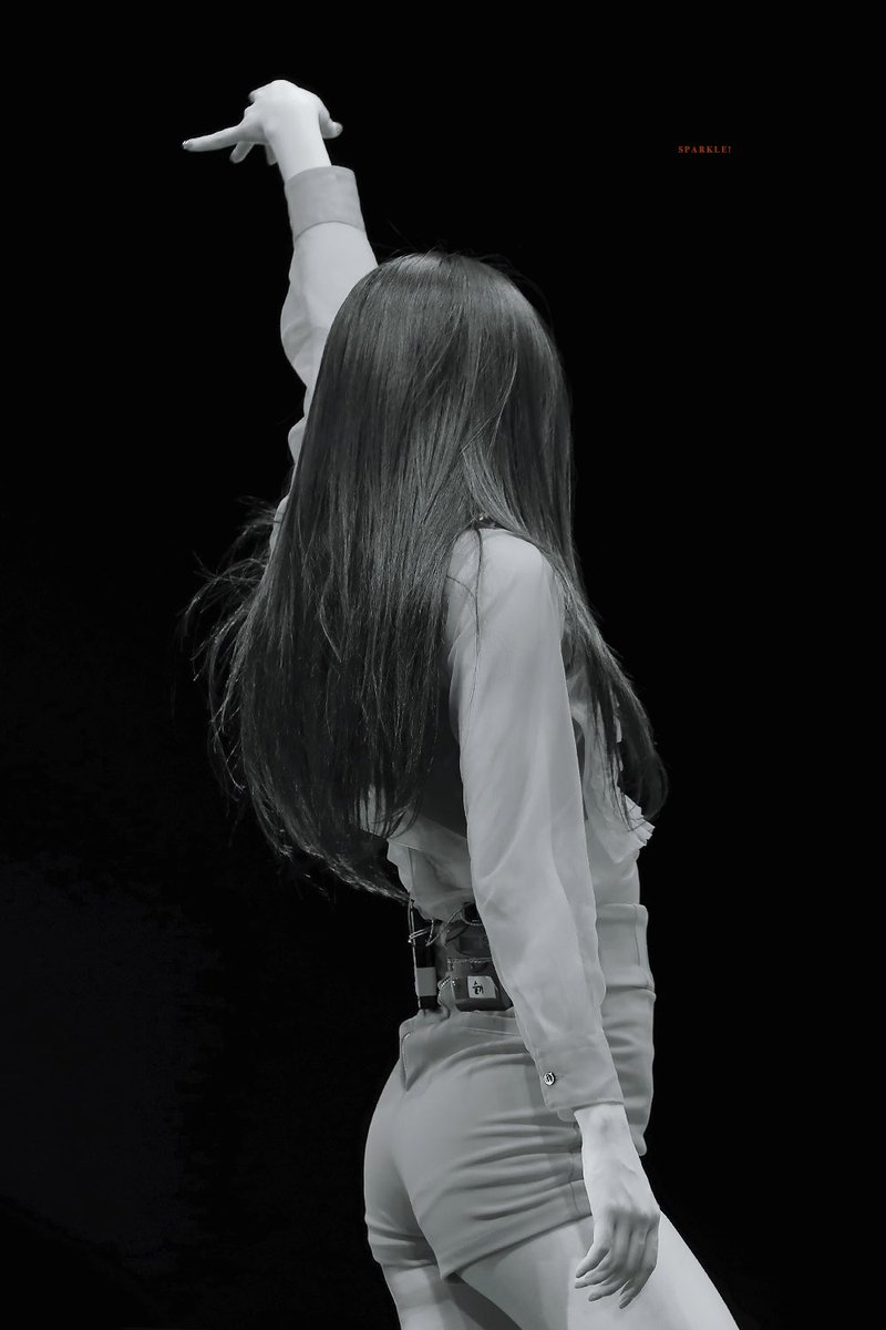 sparkle_sg's tweet photo. 180406 #슬기 

@RVsmtown 
#PremiosMTVMIAW 
#MTVLAKPOPREDVELVET
#dafBAMA2018RedVelvet https://t.co/h5odpcQ3bt