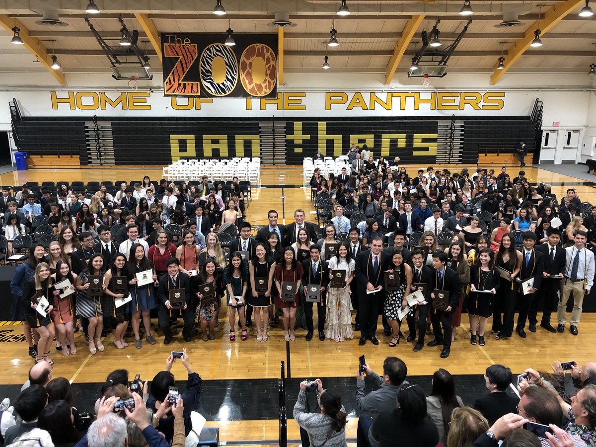 PVPHS_Panthers's tweet photo. So busy giving out over 200 awards and scholarships to deserving Panthers at Honors and Awards Night that we only got this one picture! Luckily it’s of our 44 Valedictorians and other Panther honorees. 🐾So proud to be a Panther tonight!🐾👩‍🎓👨‍🎓 https://t.co/T8A279IoYY