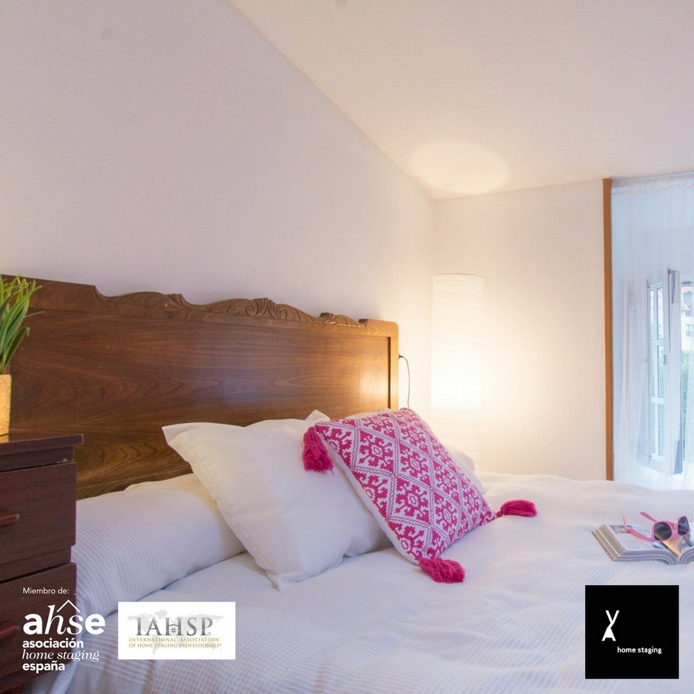 Hoy estamos asistiendo a la 2ª Convención nacional de Home Staging, que se celebra en Madrid, donde tendremos gran variedad de ponencias y formación relacionada con el sector.

Tendremos ocasión de intercambiar impresiones y conocimientos con nuestros compañeros de toda España.