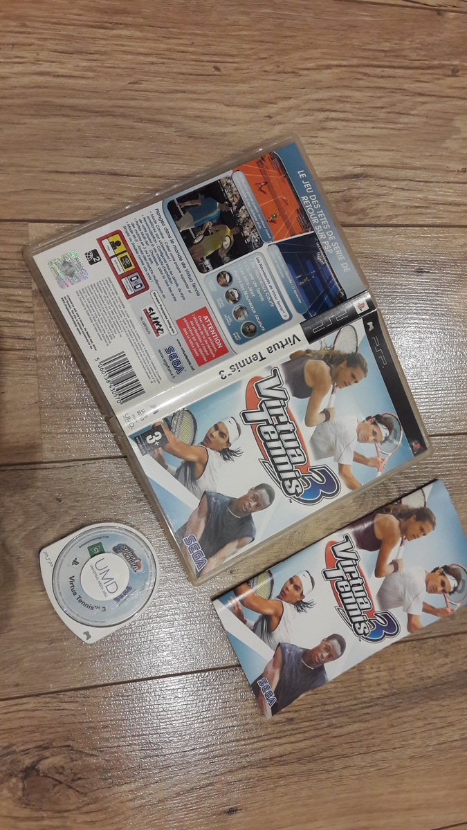 manjimaru22's tweet photo. For this week's #PSPwednesday here is the one I loved playing on Xbox360 and I still love having in the pocket : Virtua Tennis 3 not the best episode in the series but still a good one !
#VirtuaTennis #PowerSmash #SEGA #GamersUnite #SEGAForever https://t.co/pfI82Gaht2