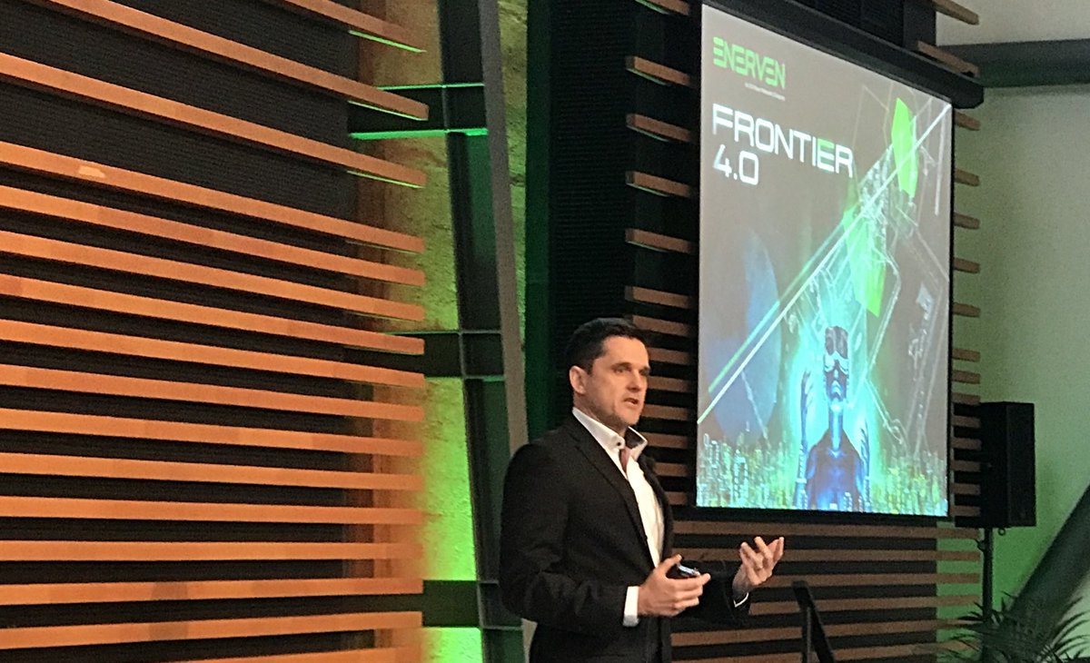 Barnard77B's tweet photo. And it’s a wrap.  Thanks Richard for summing up the event. Love the passion and enthusiasm by everyone over the past two days. Thank you. #frontier40conf https://t.co/X1QefXnJf1