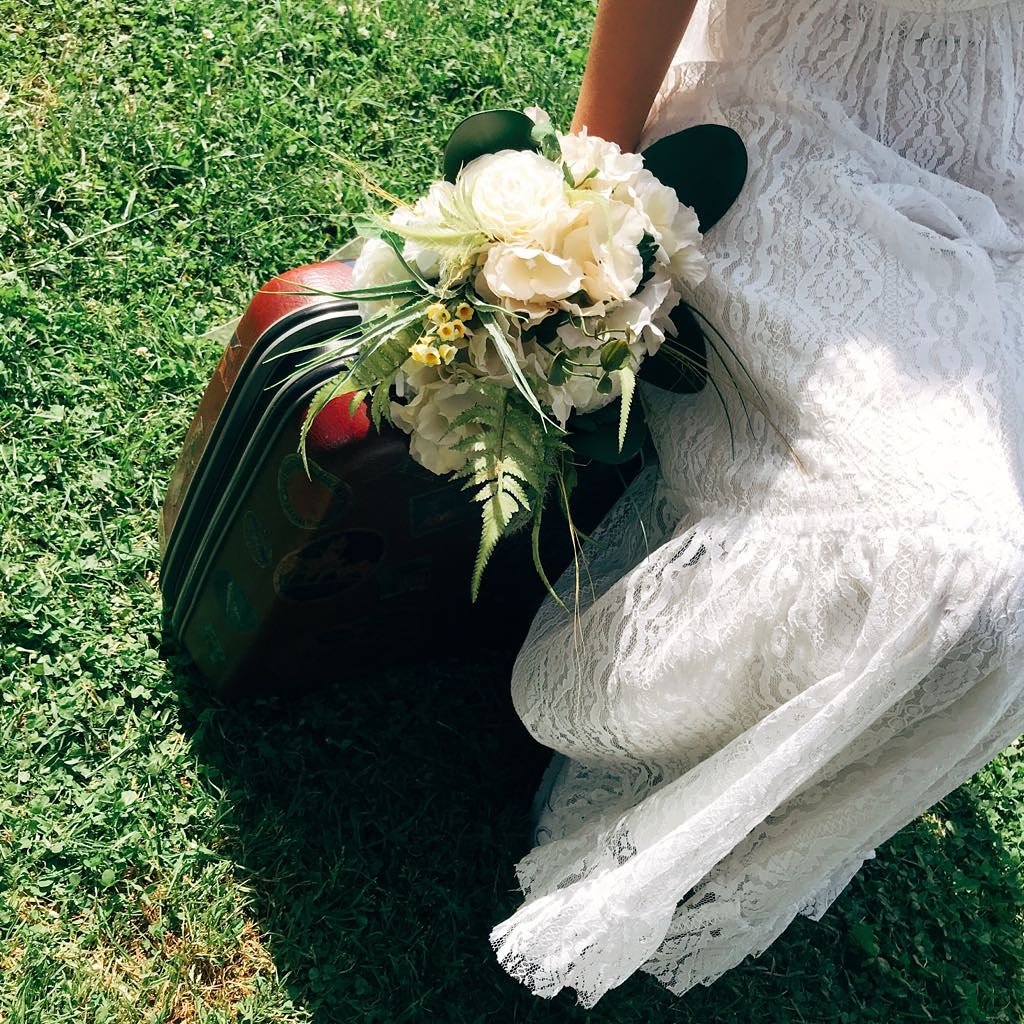 Hayatları #balayı tadında olsun... #wedding #cicek