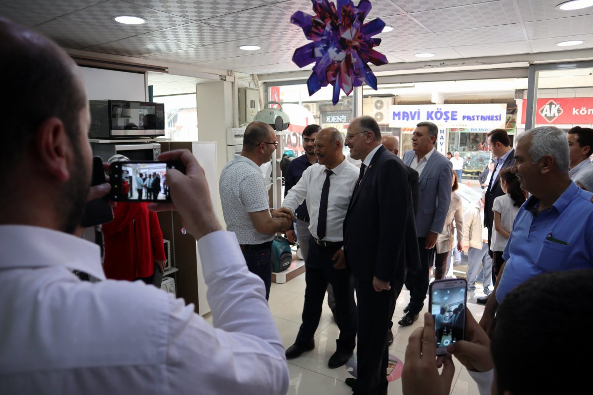 İslahiye #birlik, #beraberlik içinde Yaparsa Yine Ak Parti Yapar diyor.

#hedef2023 #DurmakYokYolaDevam