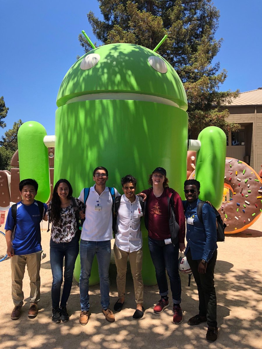 These FLI students went to visit FLI alum, Mike Ponce, <a href="/Google/">Google</a> today! <a href="/StanfordBEAM/">Stanford Career Edu.</a> @StanfordDGEN #FLIatStanford #firstgen #connections