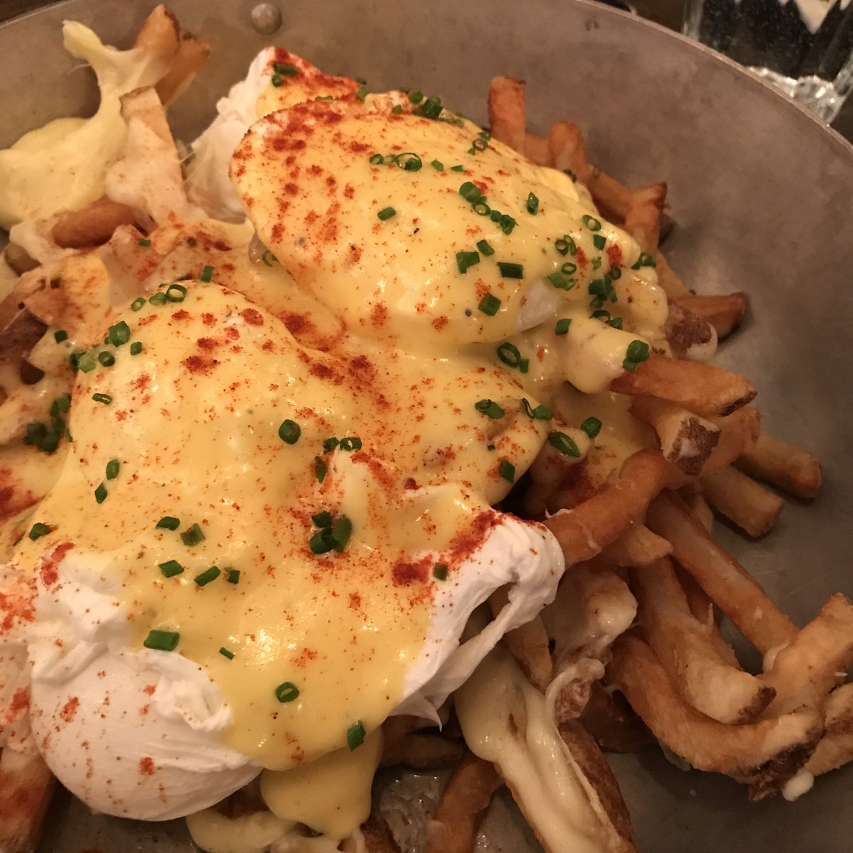 SweetLifeStyle_'s tweet photo. Sharing some photos from the fun and delicious night with @CanolaEatWell , learning about canola oil, meeting other bloggers, and enjoying some fabulous brunch dishes for dinner, by Chef Matt Basile @fidelgastros at #barlisamarie hosted by @How_To_Eat #canolaconnect https://t.co/nct6mO6EiG