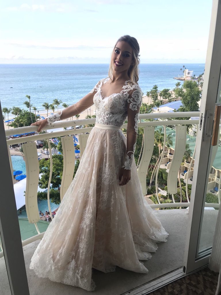 prprom2k19's tweet photo. Colegio De La Salle, Bayamón 💫 https://t.co/BTIa7koRsZ