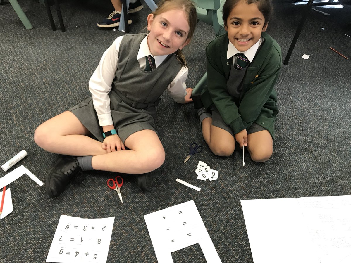 ejtomlins's tweet photo. 4T problem solving today thanks to the excellent #Maths300 https://t.co/N14WnMP5Xt. @WPSbushschool #wahroongaproud https://t.co/4J7xC27puZ