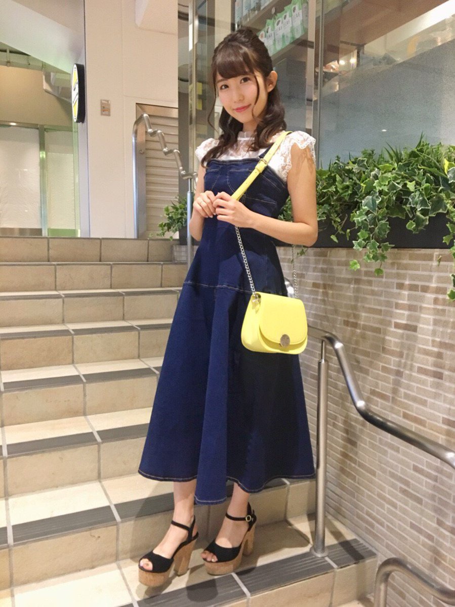 Dazzlinペリエ千葉店 おすすめ ワンピース デニムコルセットワンピース 7900 Tax ブラウスやレーストップス合わせで甘めに Dazzlin Dazzlin千葉ペリエ店 デニム ワンピース