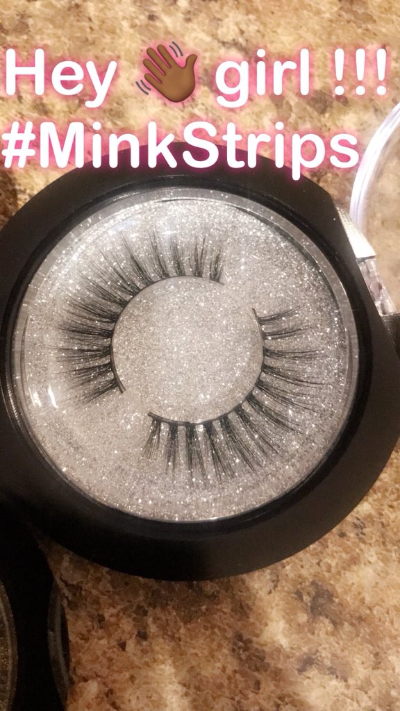 FITCHIXUNITED's tweet photo. Lashed by Queen ! @Queen_Tana_2_U #queenminkclt https://t.co/xN5qigxQVl