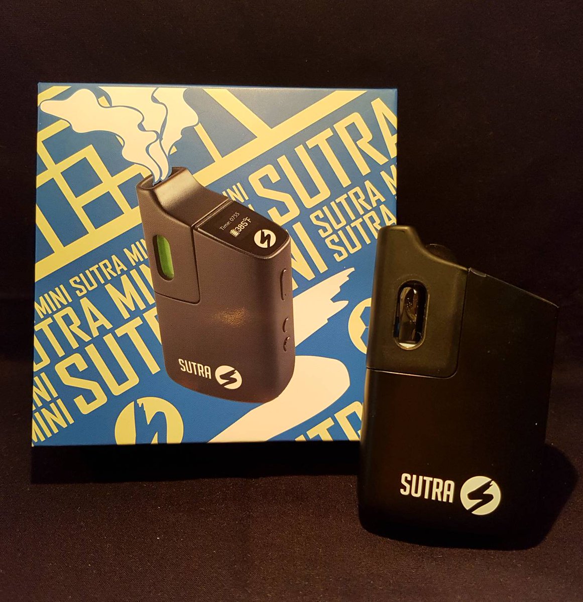 PuffCanada's tweet photo. Here are some of the many herbal vaporizers we carry! The Crafty and Mighty, Davinci IQ and Sutra mini. With styles and prices to fit into anyone's category!βπβ
#puffcanada #vaporizer #storzandbickle #davincivaporizer #sutravape #vancity #weshouldsmoke https://t.co/PJG7xnKEZG