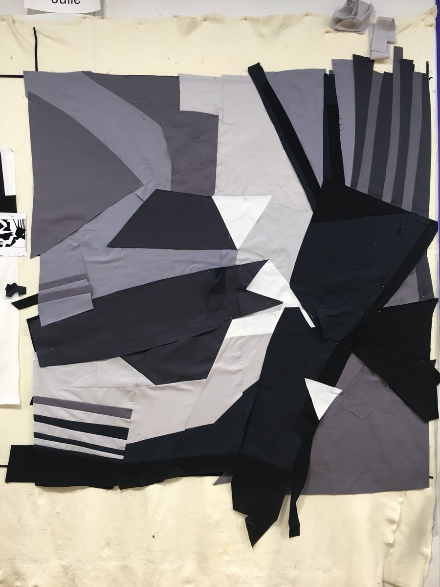 BalzerDesigns's tweet photo. Working the kinks out in this piece. Lots of kinks. Lots of work. #quilting #whatjuliemade #100daysofArtTweets #the100dayproject https://t.co/nNP4HLYPKz
