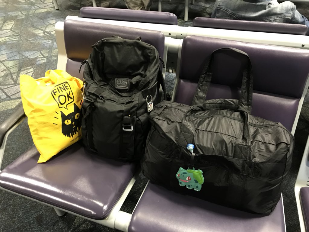 ひどい 飛行機 ボストン バッグ アマゾンブックのポスト ひどい 飛行機 ボストン バッグ アマゾンブックのポスト