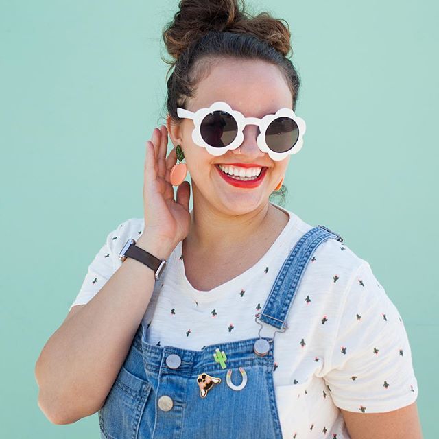 _christinehanks's tweet photo. 🧡I really love my clients! Every time I do a photo shoot, I try to think about how I can best express their creativity and love for what they do!
This Saturday I’ll be teaming up with @twiirly and @chelseapearl to teach you how to feel comfortable in… https://t.co/lK9S4BB4Lo https://t.co/eJG1UlAD4k