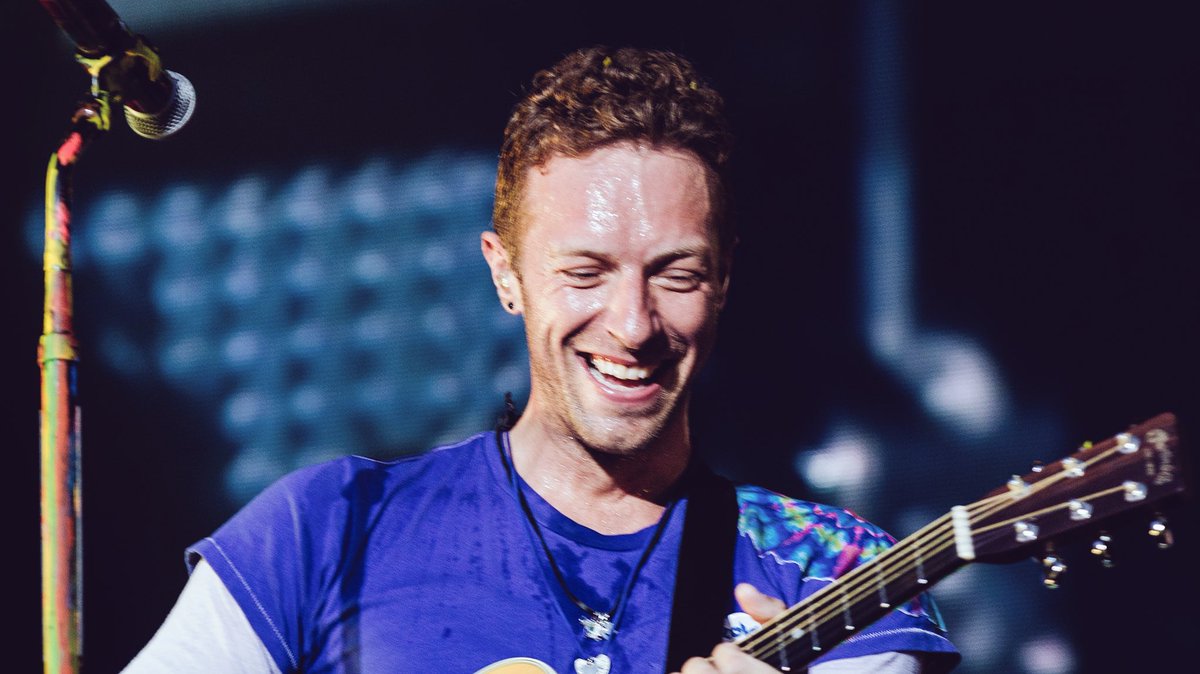 coldplaysmiling's tweet image. 