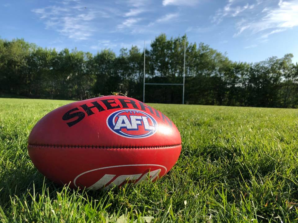 WestCoastEagles's tweet image. Our Scottish cousins @WLEaglesARFC are starting a female footy team!

For more info, take a look! facebook.com/wleaglesarfc/p…