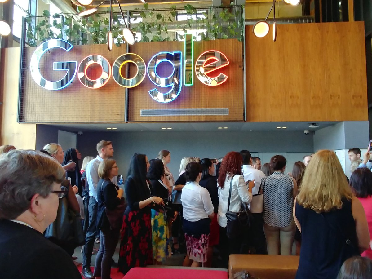 CareerCoachYYJ's tweet photo. Thank you #CACEE2018 for setting the tour at Google. Eye opening. @followCACEE https://t.co/ADWWpDSYkq