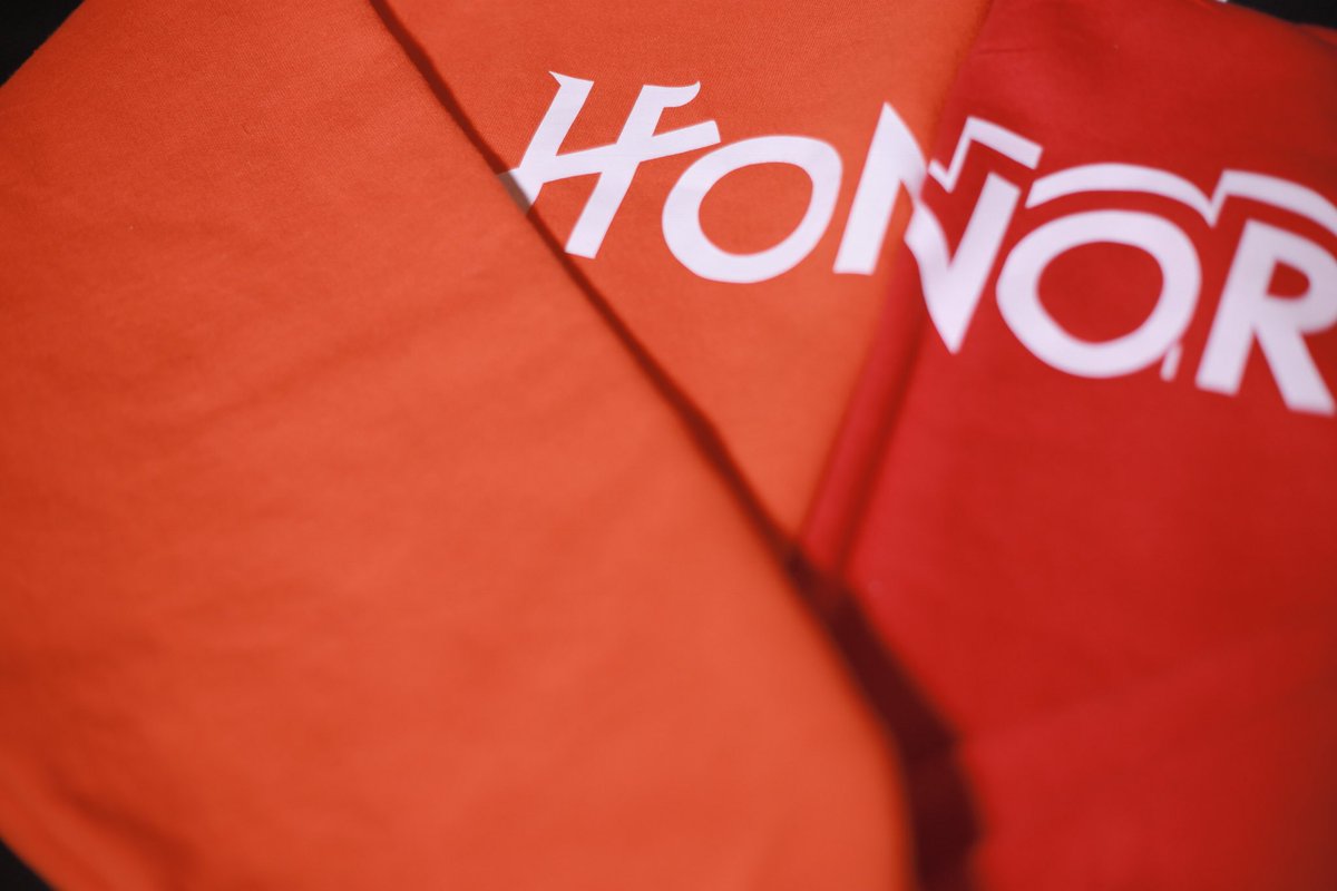 honorclothingOG's tweet photo. #HonorClothing 
#HonorGang
#HonorCode

New website coming soon! https://t.co/hJRYfSvR0M