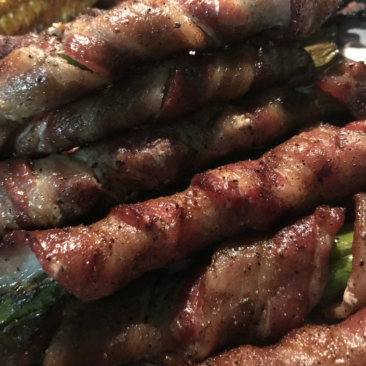 Dinner anyone?
#steak #corn #bacon