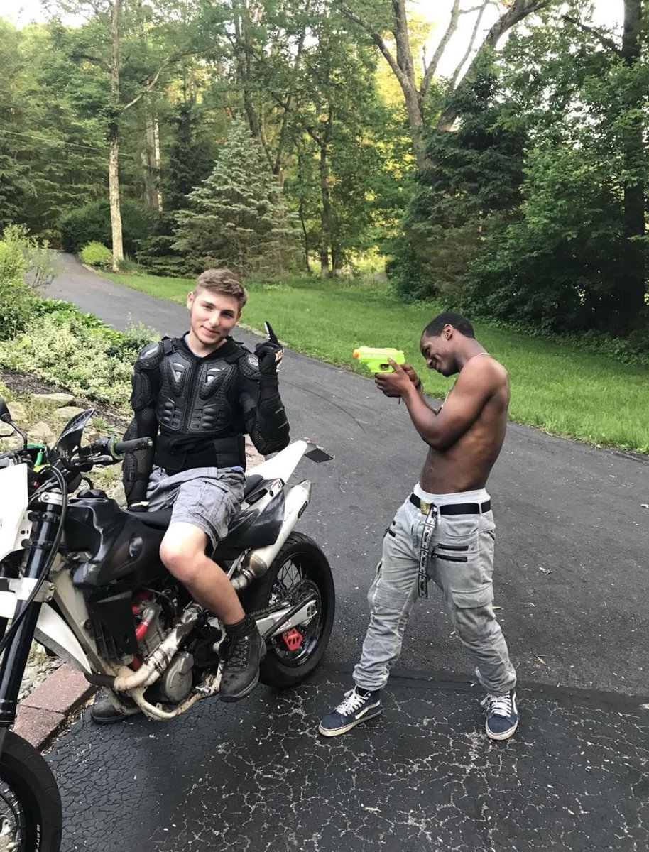 hhsSS2018's tweet photo. We have one question: why didn’t he just drive away??? Dorian is out of the game https://t.co/RmRWh2vN2D