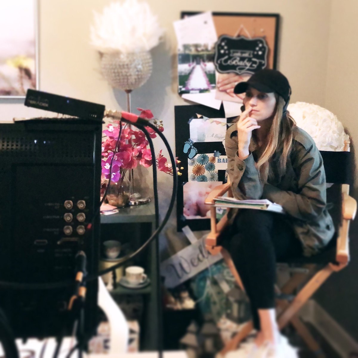 Lucieguest's tweet photo. Oh oops--what a candid shot of me !! must have accidentally been captured in my natural habitat being natural. Award winning director.
.
.
.
 #dingdong #bcfilm #yvrshoot #femaledirectors #shadow https://t.co/quCpDyDhWi