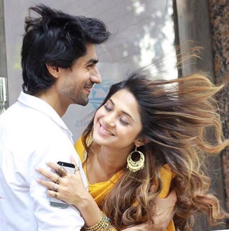 Harshad Chopda Team tweet media