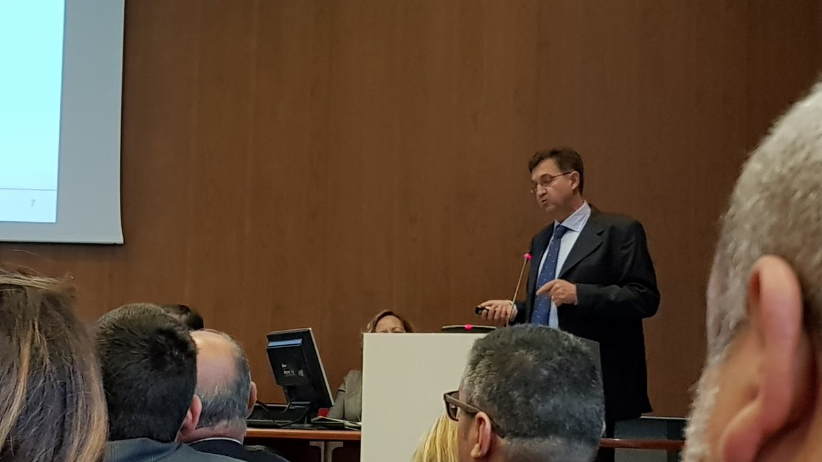 DFO_magazine's tweet image. #InvoiceTrading e #CrowdInvesting: @Cashmeit si presenta e illustra i vantaggi rispetto agli operatori tradizionali @inFinance_it