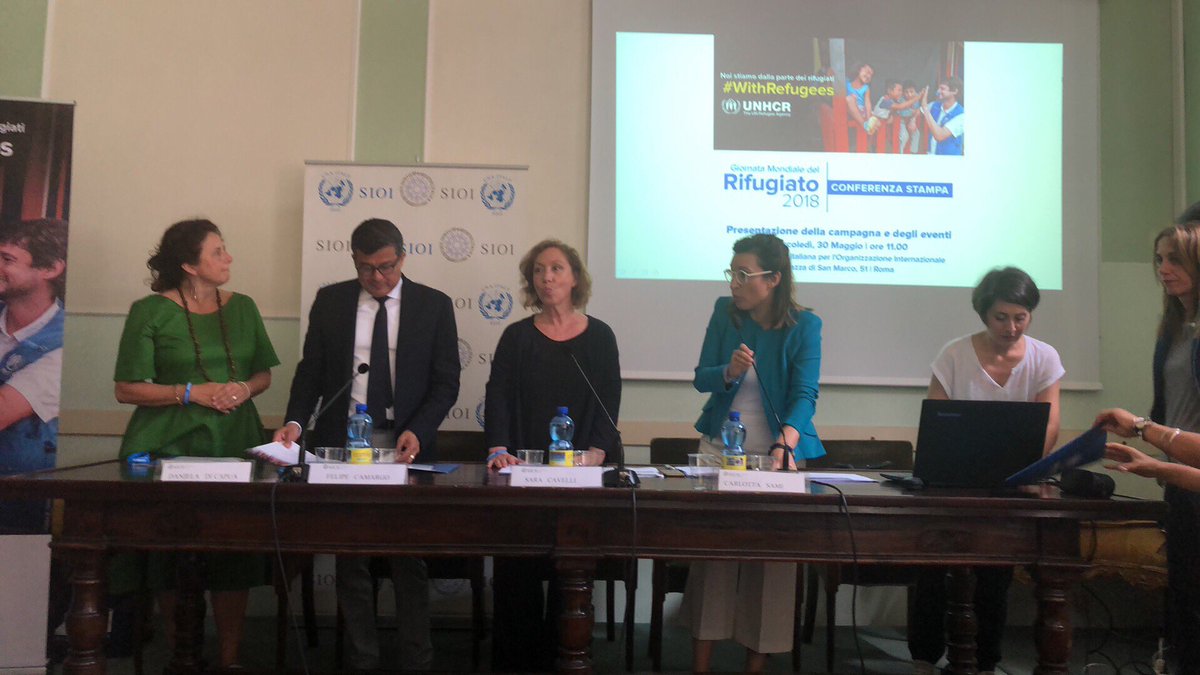 Federnotai1's tweet photo. . @Federnotizie @UNHCRItalia @ilnotariato @DiesisGroup conferenza stampa UNHCR di presentazione della campagna relativa alla giornata mondiale del rifugiato #withrefugees durante la quale sarà presentato il progetto di Federnotai in collaborazione con la stessa UNHCR #iohodiritto https://t.co/MDog6g2KYh