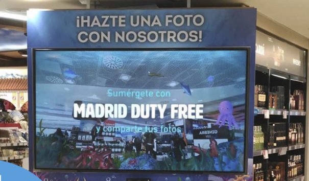 LightProject_ES's tweet image. La realidad aumentada dinamiza la tienda Duty Free en la T4 de Madrid-Barajas dlvr.it/QVZTSf