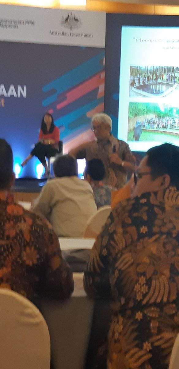 Pak Iman B. Prasodjo bilang, bahwa untuk mengurangi ketimpangan dan kemiskinan di Indonesia perlu SDM abnormal yang berpikir abnormal untuk menghadapi kondisi abnormal ini. #forumkeperantaraan #kemiskinansatudigit