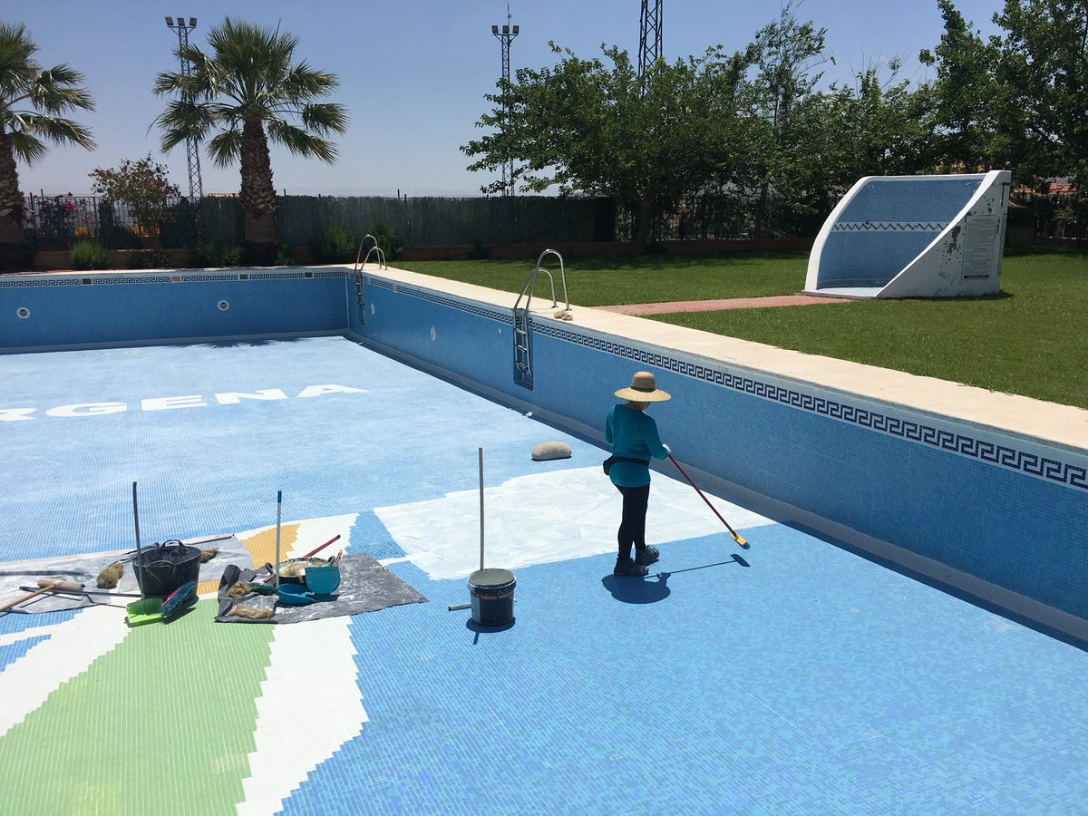 ¿¡Preparados para el verano!? Nosotros ya estamos poniendo a punto nuestras piscinas municipales para que este año podáis disfrutar en Zurgena como nunca en el agua y con seguridad 🏊‍♂️