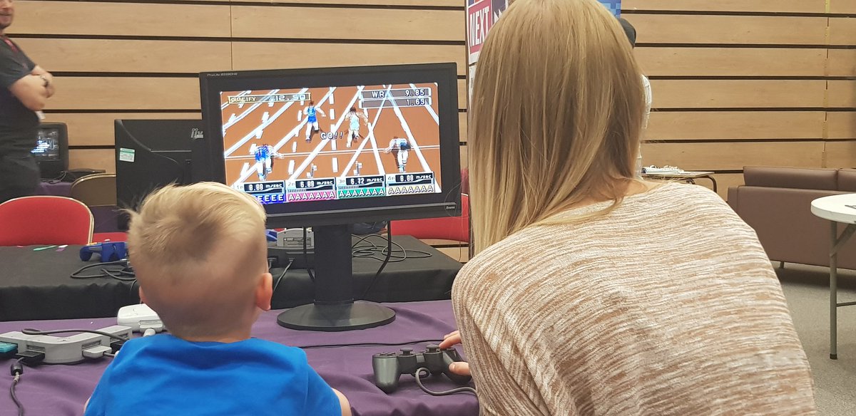 hartlepoolfe's tweet photo. #Luigi is here and #GoGoofy for #GameCon and plenty of retro-gaming going on. Off to a great start all in aid of @cf_ne come on down open till 4pm. https://t.co/IV55cD414z
