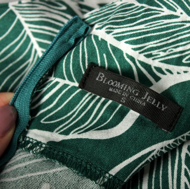 BloomingChen's tweet photo. awesome!extremely impressive backless leaf print dress😘😘😘😘 https://t.co/vmB3sJhaGD