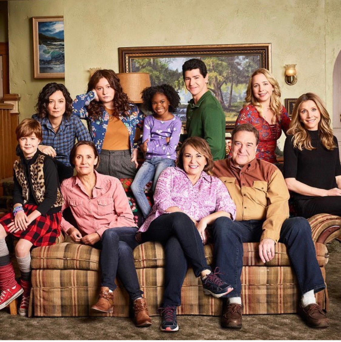 ScreenAccess's tweet image. Roseanne cancelled by ABC after racist tweet. #ScreenAccess #News