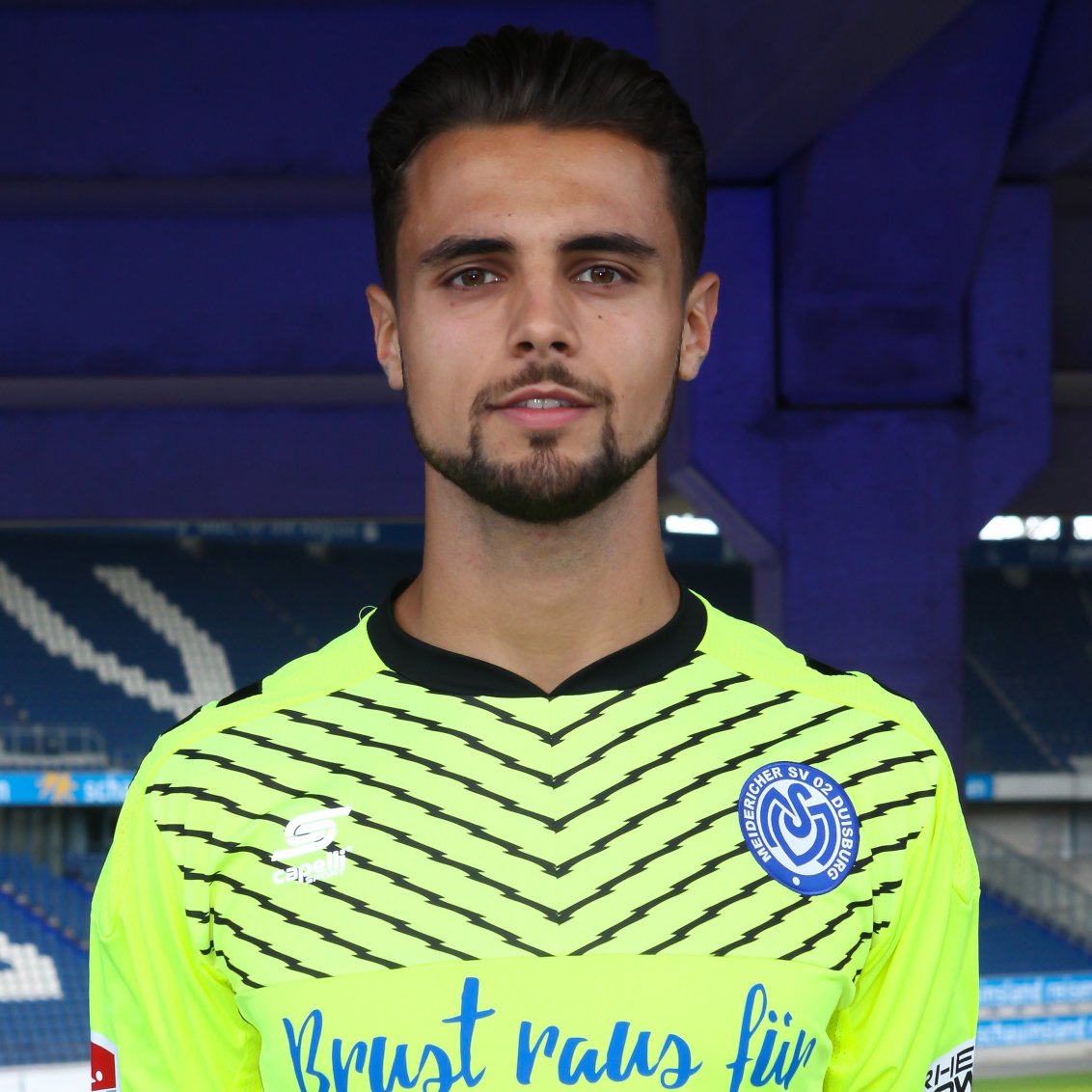 Alemannia_AC's tweet photo. Der nächste Neuzugang ist da: Daniel #Zeaiter wechselt vom @MSVDuisburg an den Aachener Tivoli. Der 23-jährige Torwart erhält einen Vertrag bis 2020.
Herzlich Willkommen in #Aachen, Daniel 👋 https://t.co/FerbEC0LlM
