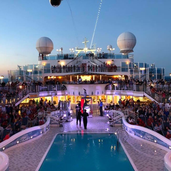 amethyst_magic_'s tweet photo. Great Escape show onboard the @PrincessCruises Sapphire last night. It was brilliant to see and chat with so many lovely people. A huge thank you to @DanJAppleby and his team for looking after us!!

#escape #escapology #escapologist #amethyst #sapphireprincess   #princesscruises https://t.co/rGqLfvhfQK