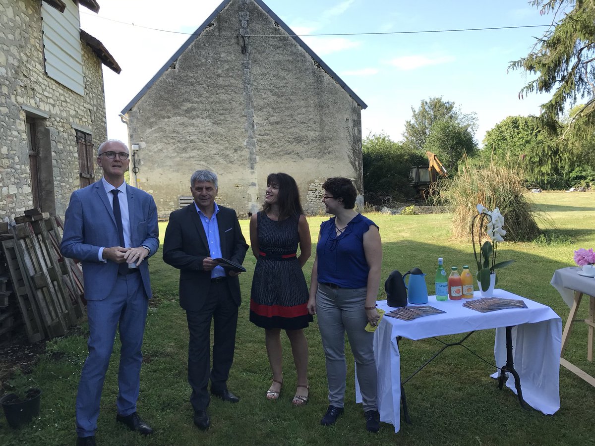 cci_indre's tweet photo. Conférence de presse pour le lancement de #SecretsDeFabrique 2018 chez Les Jardins Typographiques à #Diors - 14/6>21/9 - 60 #Entreprises - 300 visites avec #ADTI #BerryProvince #CMA & #CCI #Indre #TourismeIndustriel #Tourisme cc @BerryProvince https://t.co/JNvGLtrpIU