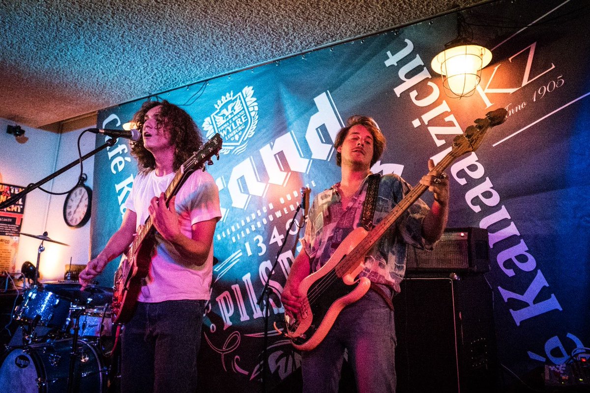 Memories of last weeks show @ Kanaalzicht! Pictures by Benjamin Hull. Next show: Breda on june 22th! 

#WalkerDiver #LazySunday #RocknRoll