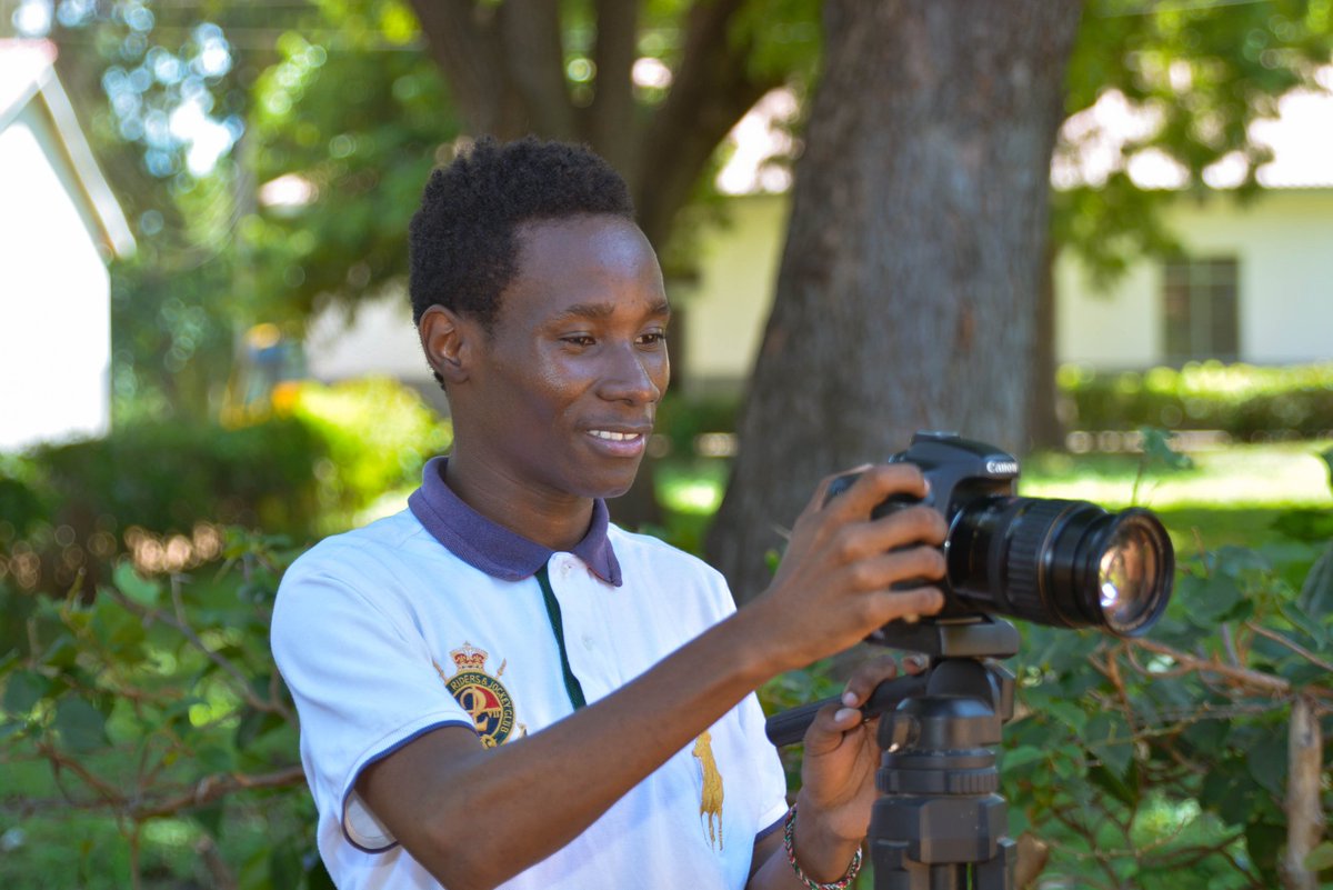 gedionotula's tweet photo. Happiness is when what you think, what you say, and what you do are in harmony.

#Videography 
#photography 
#colorist https://t.co/Jf710Wu3Dp