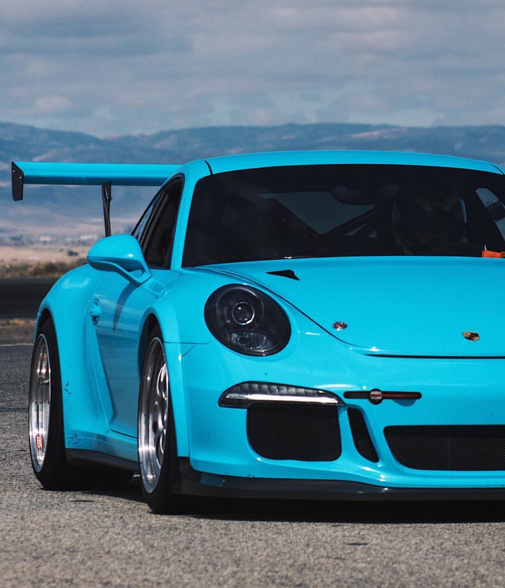 HA11NNH's tweet image. Wishing you a wonderful wing Wednesday twitterati- love to all 🙋🏼