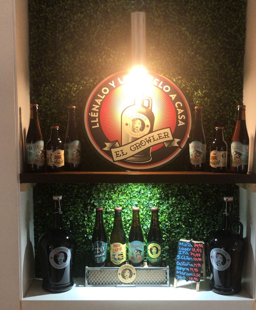CervezaLaVirgen's tweet photo. El altar de Cervezas La virgen en @BululuBandC  YASSSSS 😎 https://t.co/LgYMjxgduV