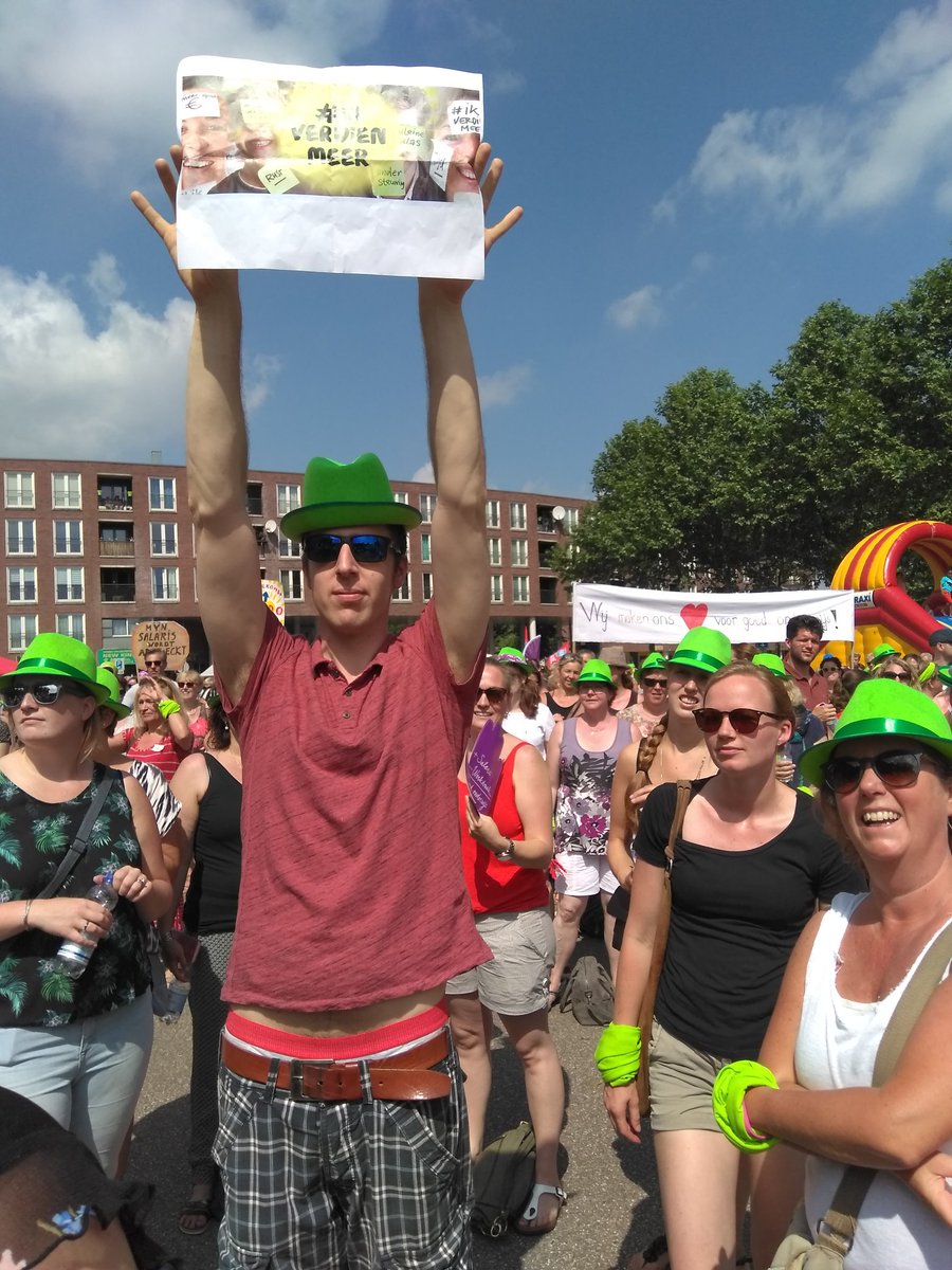 Taxloss84's tweet image. Spandoeken!!!! #jufisboos #pocoderood #pofront @AObtweets