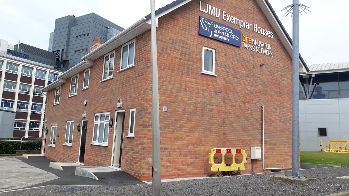 CGEInnovation's tweet photo. Enjoying our tour of the LJMU Exemplar Houses @LJMU @EcoInnovatory @LJMUGoGreen @RECIRCULATERS https://t.co/V5A1b3zpIt