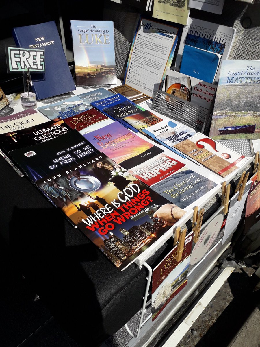 wee_evangelist's tweet photo. Day 2/3 of gospel outreach in beautiful summer weather at Knock RC Shrine. One man already has taken a CD of converted Romanist Dick Keogh's testimony to listen to later on. #Protestantism #oldpaths #Calvinism https://t.co/dIDJwo0XvI