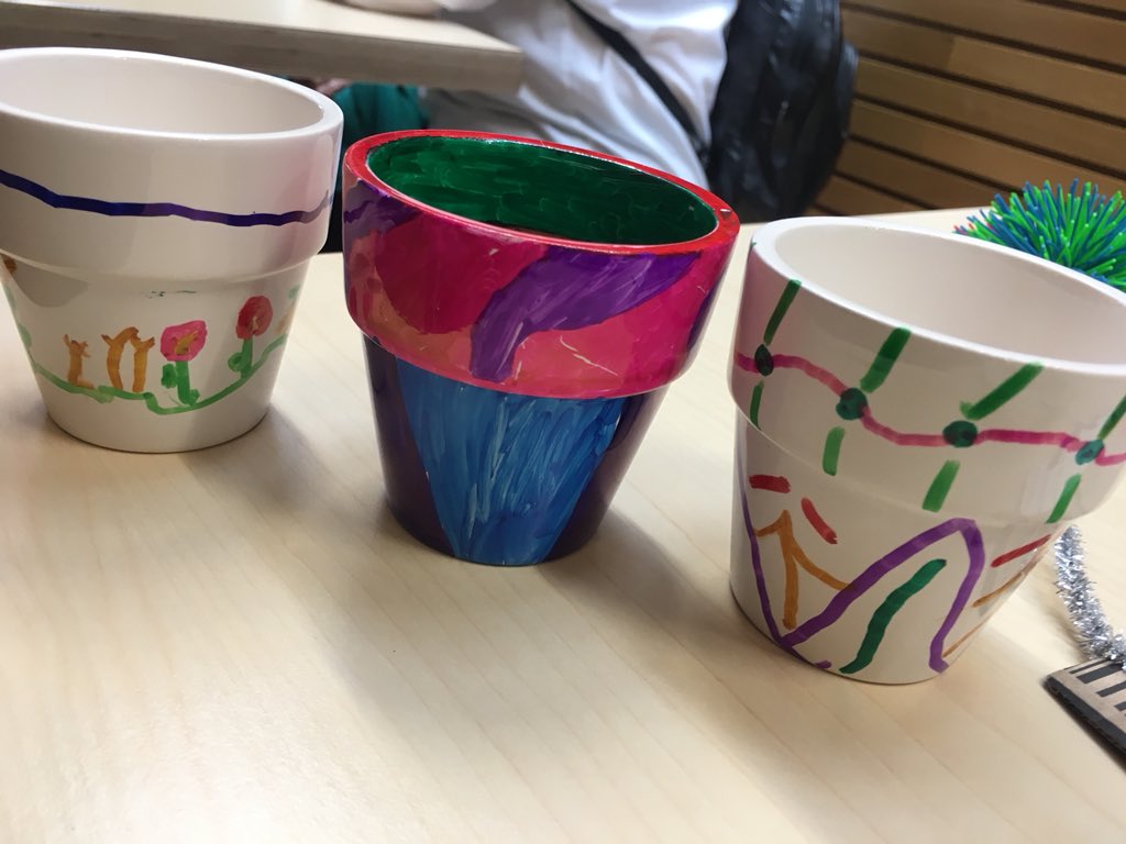 AutisminMuseums's tweet photo. They have made flower pots too π»π»π» @JewishMuseumLDN #JMExplorers #Autisminmuseums #autism https://t.co/cFisYpzUMi
