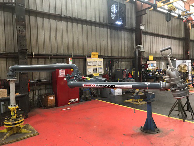 EmcoWheaton's tweet image. This E2033 Bottom #LoadingArm features an integrated J0451 API coupler. Used to load and unload refined products from liquid #tanktrucks and liquid #railcars, this arm has an approximate 12’ overall reach without needing a support.