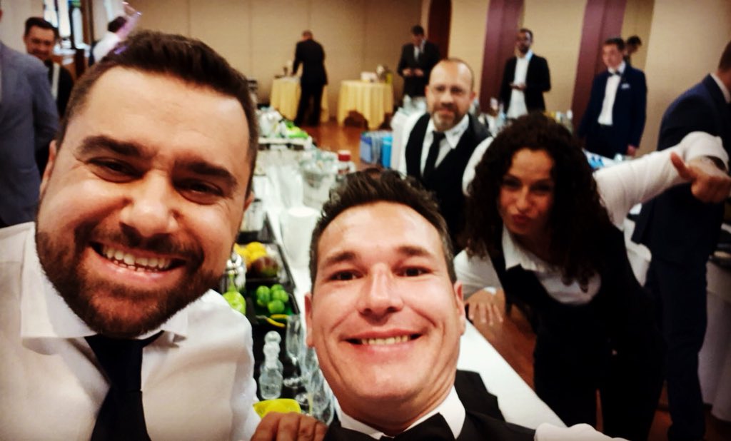 Nuestro bartender “Ivan Ivars Such” en “LIII Concurso de Coctelería de la Comunidad Valenciana y Murcia”🍹🍹🍹, en el hotel Olympia de Alboraya #Valencia# #CocosBeach #Calp