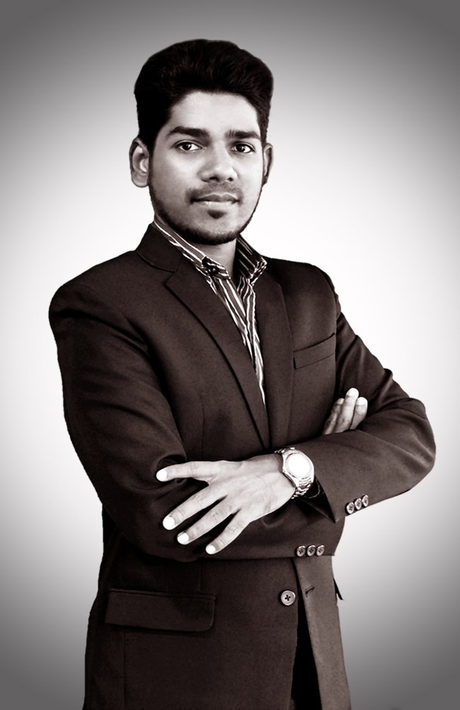 BenzVenture's tweet image. Mr. Vavar (Basha) Sr.Graphics Designer at #BenzVenture
Graphic designers create visual concepts, by hand or using computer software, to communicate ideas that inspire, inform, or captivate consumers. 
#WebDesigner #GraphicDesigner